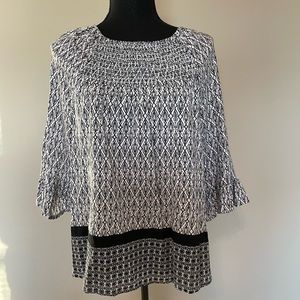 NWT Croft & Barrow Women Top belle sleeves